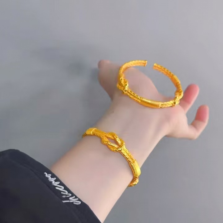 Women's 24K Gold AU999 Heracle - đánh giá và giá Outdoor Adventure At